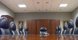 David prepara a Salomón para sucederlo como rey (1 Reyes 1; 1 Crónicas 22)